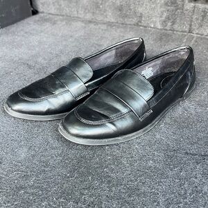 Old Navy Faux Black Loafers